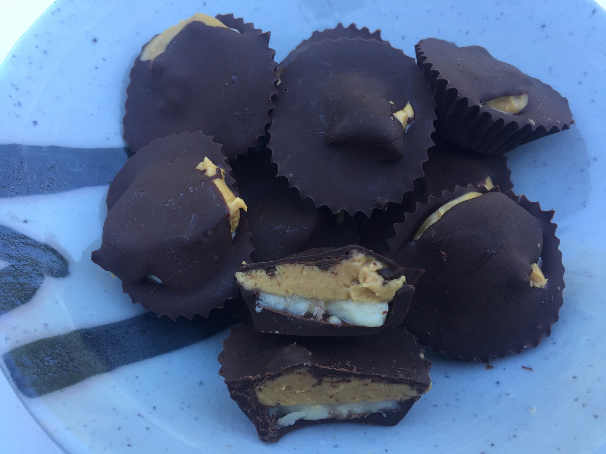 The Best Frozen Treat: Dark Chocolate Peanut Butter Banana Bites